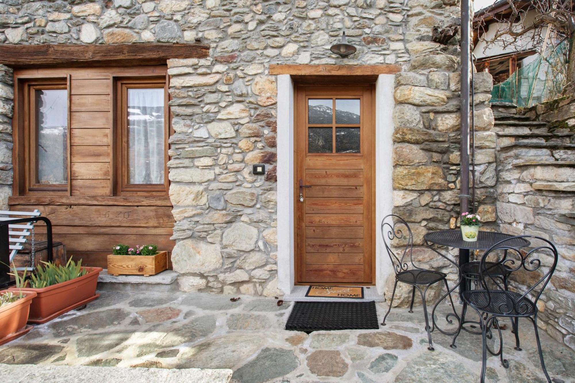Mini House Valle D'Aosta Roisan Ngoại thất bức ảnh